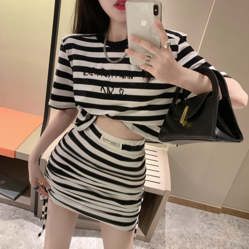 MY7422# 时尚休闲套装绣花字母条纹短袖上衣性感抽绳显瘦短裙女裝貨源服...