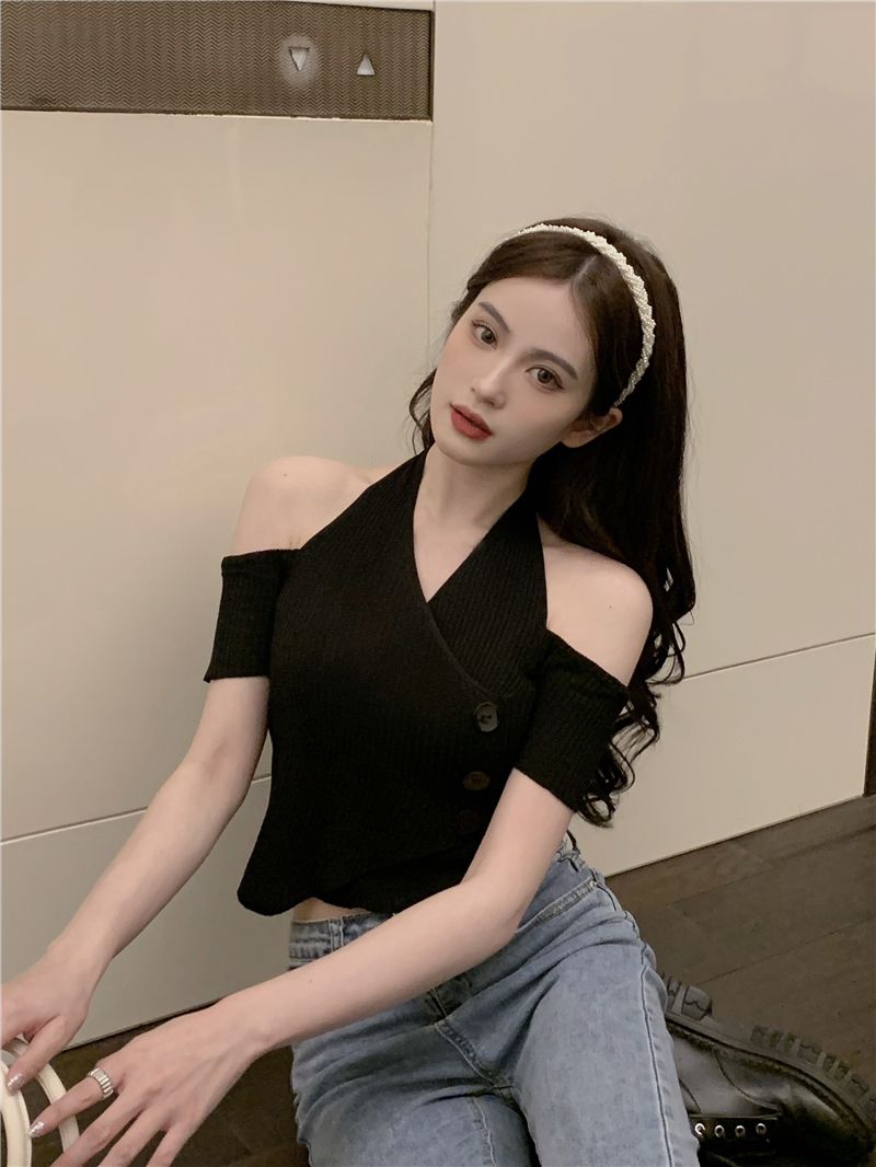 실사 정가 순수한 욕망 바람 섹시함 오프숄더 행침 목 반팔 불규칙 디자인 센스 니트 맨위 여성