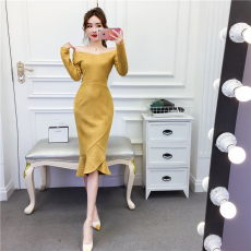 批发实拍2026春季时尚网红一字领露肩鹿皮绒<b class='q'>中长款</b>包臀连衣裙