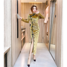 批发实拍2026春时尚洋气印花撞色旗袍礼服长裙女人味包臀<b class='q'>连衣裙</b>