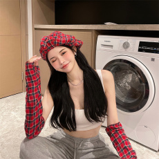 批发实拍实价不减红色格子贝雷帽小众云朵帽纯欲风水母帽+格子袖套