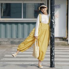 批发实拍 2026新款洋气流行垂感减龄学生灯笼<b class='q'>背带</b>裤韩版宽松连体裤女