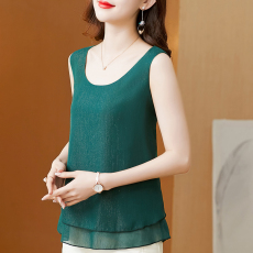 批发实拍亮丝<b class='q'>雪纺</b>V领<b class='q'>双层</b>荷叶边内搭外穿<b class='q'>背心</b>女