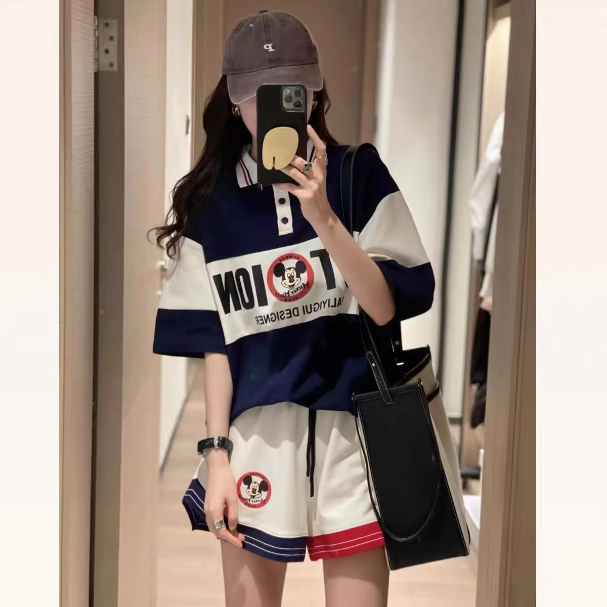 스포츠 슈트 여름 여성 2026 년 새로운 한국 스타일 학생 POLO 칼라 순면 반팔 반바지 캐주얼 투피스 세트