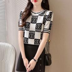 批发实拍 新款冰丝针织衫女春夏宽松时尚气质显瘦圆领短袖T恤<b class='q'>打底衫</b>女