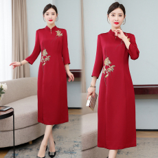 批发妈妈婚宴礼服时尚改良旗袍连衣裙2021<b class='q'>秋</b>款喜婆婆婚宴装