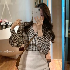 批发港风复古格子衬衫女秋<b class='q'>冬</b>娃娃领长袖灯笼袖衬衣设计感小众短款