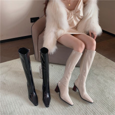 批发高跟鞋女秋冬中筒2021年新款高筒骑士长筒靴漆皮长靴子