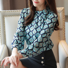 批发实拍洋气<b class='q'>雪纺衫</b>衬衫女秋装2022新款长袖打底衫小衫韩版圆领上衣服