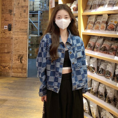 批发实拍2025年秋冬新款复古做旧港风<b class='q'>短</b>款牛仔外套女宽松休闲夹克上衣