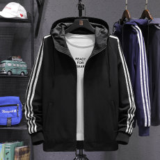 批发男士外套春秋季韩版潮牌帅气夹克男休闲薄款运动风衣加绒外套