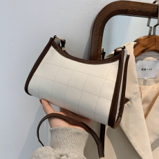 批发百搭ins斜挎包包女包2021新款潮<b class='q'>时尚</b>腋下包高级质感小众单肩小包