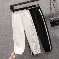 批发实拍夏新款大码宽松冰麻烫钻薄款八分<b class='q'>哈伦</b>裤胖MM松紧腰七分女裤