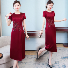 批发2026夏季凝香醋酸缎面<b class='q'>旗袍</b>改良女夏高端喜婆婆婚宴装连衣裙中<b class='q'>长款</b>