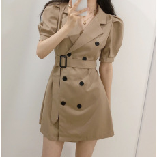 批发<b class='q'>韩版</b>翻领 双排扣腰带款风衣款连衣裙