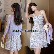 批发套装港风精致碎花连衣<b class='q'>裙</b>紫色防晒披肩外搭显高小个子修身显瘦