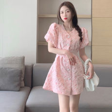 法式初恋裙甜美露背连衣裙女春夏季新款设计感复古桔梗温柔风裙子