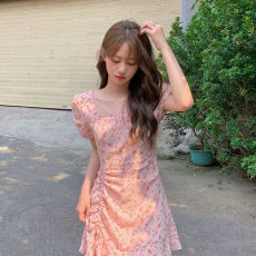 批发超辣方领碎花连衣裙新款微胖气质甜美抽绳显瘦<b class='q'>百搭</b>小个子女短裙子