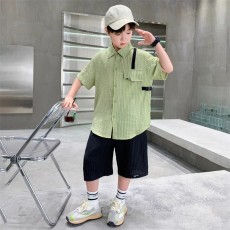 批发<b class='q'>男童</b>夏<b class='q'>季</b>套装2025新款酷帅薄款<b class='q'>短袖</b>炸街中大儿童男孩夏装<b class='q'>衬衫</b>洋气