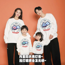 批发亲子装发光奥特曼衣服一家四口<b class='q'>家庭装</b>秋季新款情侣装卫衣儿童上衣