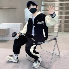 批发男童秋装套装2025新款<b class='q'>儿童</b>秋季棒球服中大童春秋款男孩潮帅气时髦