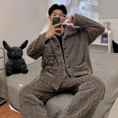 批发馨依 新款提花绒男士睡衣男套装直播爆款冬季加绒加厚开衫高级