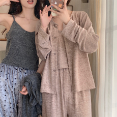 批发馨依 带胸垫三件套<b class='q'>莫代尔</b>磨毛吊带长袖波点性感<b class='q'>睡衣</b>女小红书爆