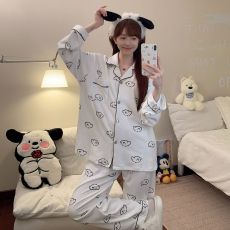 批发馨依 冬季睡衣女新款德绒长袖小翻领长袖长裤休闲家居服套装