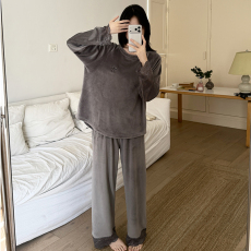 批发馨依 春秋季新款睡衣女士海岛绒休闲套装可外出简约长袖家居服