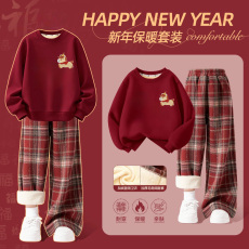 批发【刺绣】女童卫衣马年新年装上衣<b class='q'>儿童</b>圆领卡通年服套装