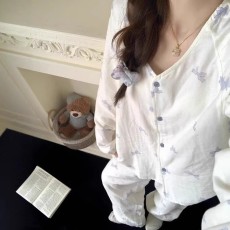 批发馨依 官图爆款可爱蝴蝶结春秋<b class='q'>睡衣</b>女款云朵棉可外出<b class='q'>卡通</b>家居套装