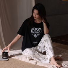 批发馨依 春夏季新款纯棉拉架睡衣女士休闲印花套装可外出短袖家居服