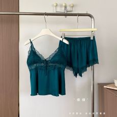 批发馨依 现货睡衣吊带短裤带胸垫后背开叉蕾丝花边冰雪丝性感夏季