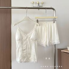 批发馨依 现货睡衣吊带短裤带胸垫后背开叉蕾丝花边冰雪丝性感夏季