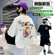 批发<b class='q'>男</b><b class='q'>童</b><b class='q'>潮牌</b><b class='q'>夏装</b><b class='q'>套装</b>宽松休闲运动纯棉短袖五分短裤中<b class='q'>大</b>儿<b class='q'>童</b>两件套潮