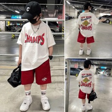 批发<b class='q'>男童</b>潮<b class='q'>牌</b>夏装套装宽松休闲运动纯棉短袖五分短裤中大儿童两件套潮