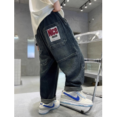 批发【原版质量】男童牛仔裤春秋款2024新款<b class='q'>韩版</b>宽松休闲裤中大童牛仔裤