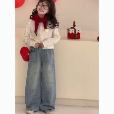 批发童装2026春季新款中大童韩版简约KT满钻阔腿牛仔裤