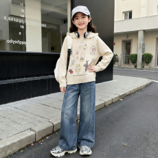 批发<b class='q'>女童</b>秋<b class='q'>装</b>休闲套装2025新款韩版洋气女孩春秋连帽毛衣<b class='q'>牛仔裤</b>两件套