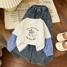 批发<b class='q'>女童</b>套<b class='q'>装</b>春秋季2026新款高级感潮酷卡通<b class='q'>长袖</b><b class='q'>T</b><b class='q'>恤</b>女孩牛仔裤两件套