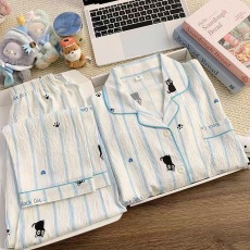 批发新款云朵棉长袖长裤亲子春秋卡通简约家居服<b class='q'>套装</b>