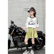 批发<b class='q'>女童</b>夏<b class='q'>季</b>套装宽松纯棉三条杆短袖冰丝<b class='q'>裙裤</b>中大童外穿洋气两件套潮