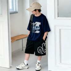 批发男童潮牌夏装套装宽松休闲运动纯棉短袖五分短裤中大<b class='q'>儿童</b>两件套潮
