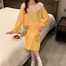 批发【阿宝浠】睡衣女<b class='q'>冬</b>宽松大码女士家居服花边娃娃领睡裙长袖法兰绒
