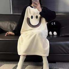 批发【阿宝浠】睡衣女<b class='q'>冬</b>宽松大码女士家居服花边娃娃领睡裙长袖法兰绒