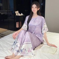 批发馨依 夏季国风新中式冰丝大码<b class='q'>睡衣</b>女士宽松短袖九分裤外出家居服