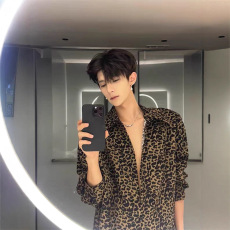 批发美式豹纹衬衫男满印宽松<b class='q'>长袖</b>慵懒松弛感花衬衣凉感冰丝雪纺寸衫潮