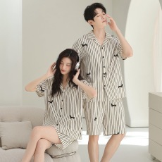 批发2026夏季新款开衫翻领短袖短裤睡衣情侣女士男士家居服套装可外穿