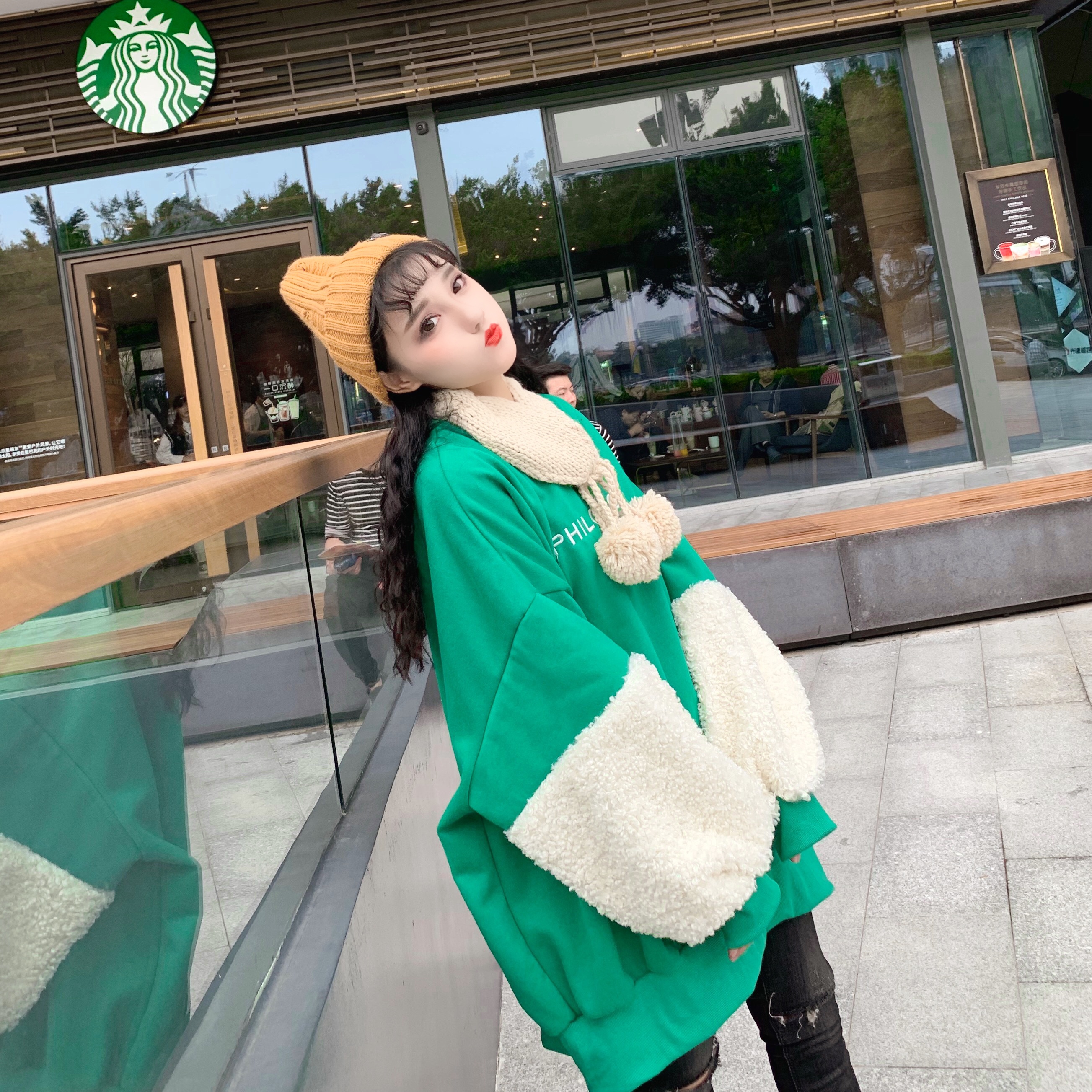 依之港实拍店_广州服装批发市场_服装货源批发_一件代发