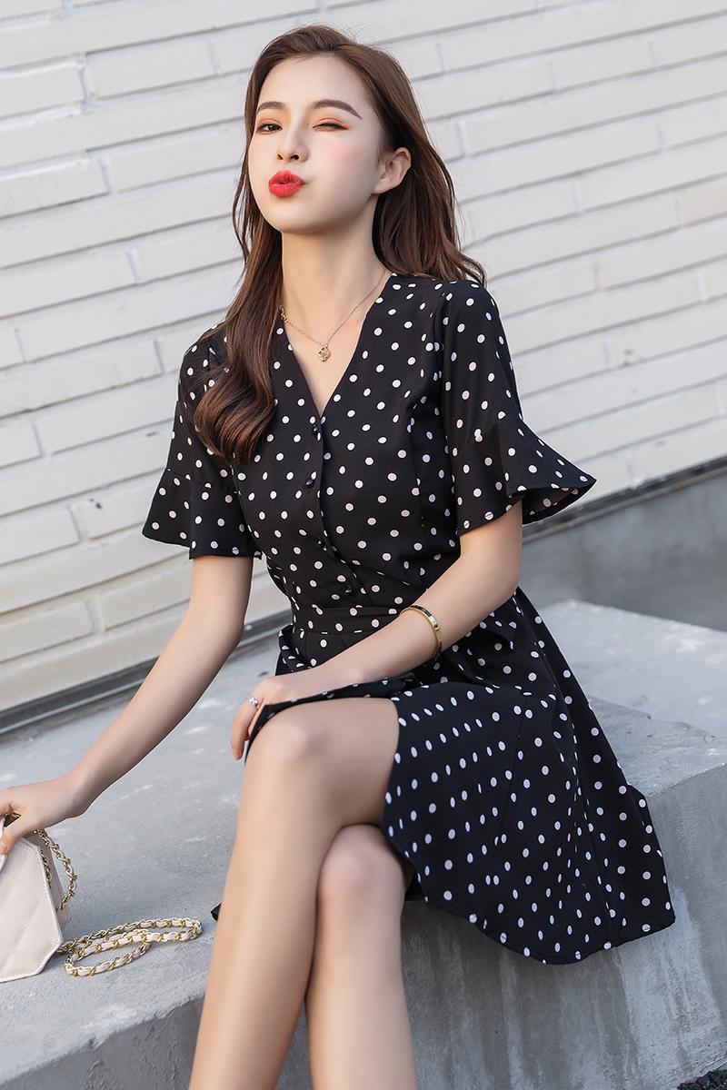 实拍江疏影明星同款夏新款波点裙子v领雪纺超仙连衣裙女夏
